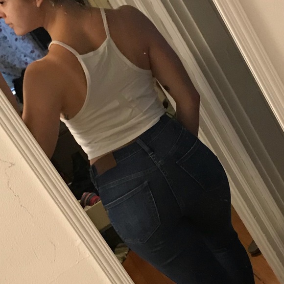 White Crop Top - Picture 4 of 4